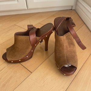 Tori Burch Suede Heels, size 7